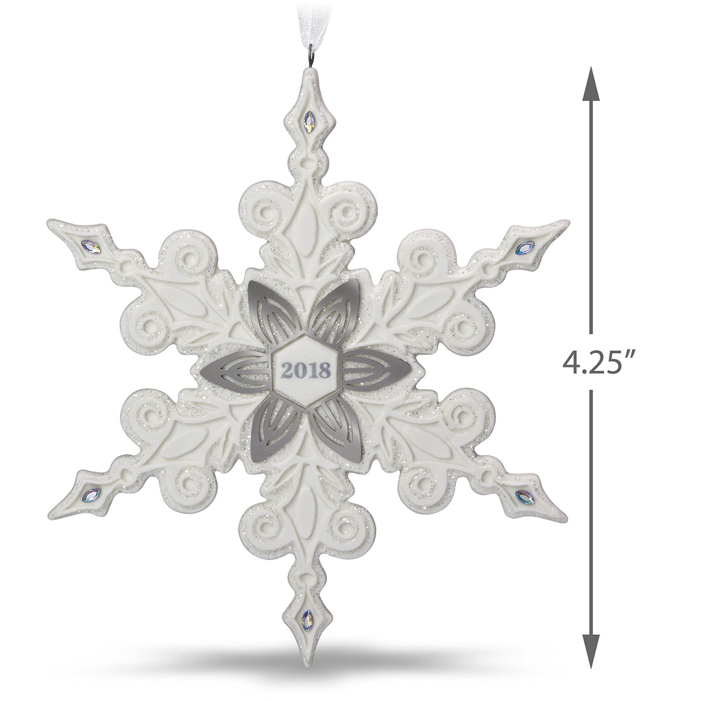 Porcelain Snowflake Christmas Ornament R151