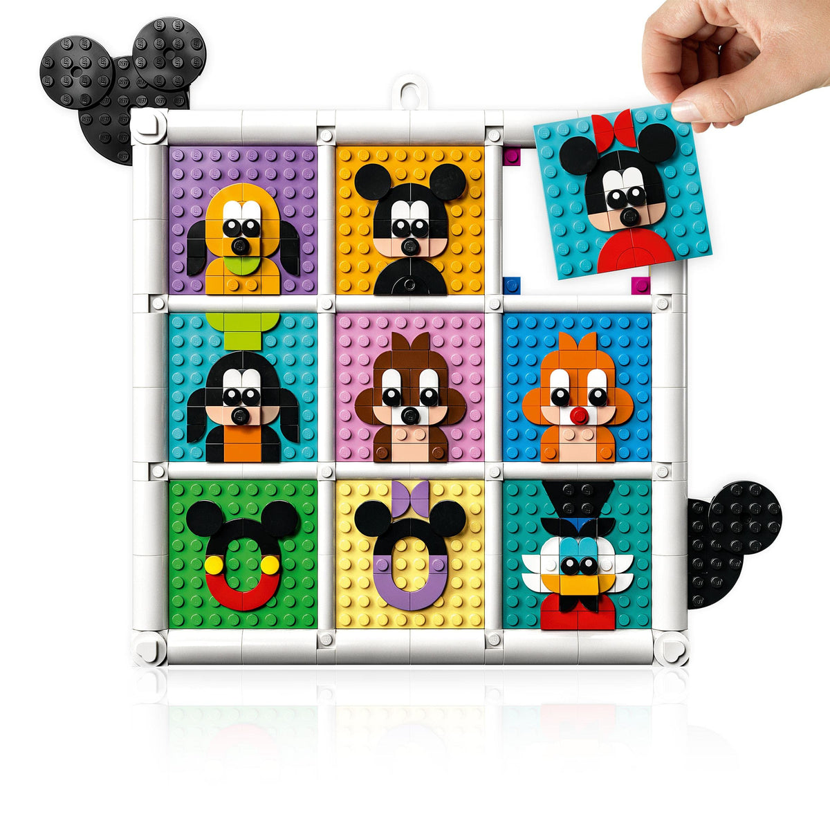 Disney Animated Figures Craft Set with 72 Mosaic Designs X418117
